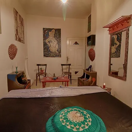 Bed & Breakfast House Of Arts